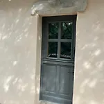 Le Pigeonnier 3* Νιμ