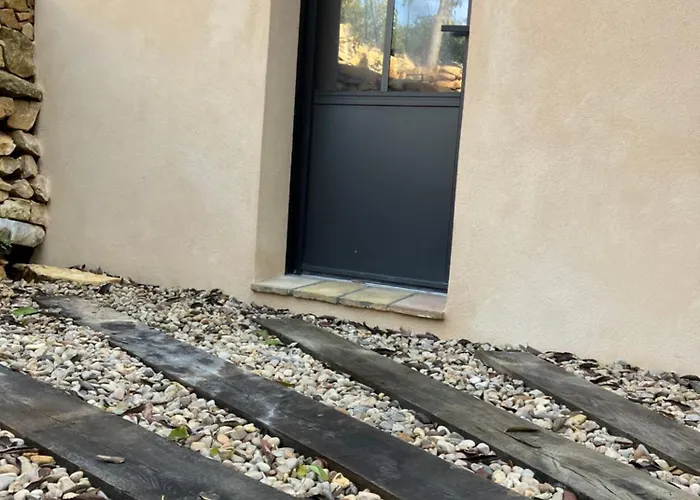 فندق مبيت وإفطار Le Pigeonnier 3*